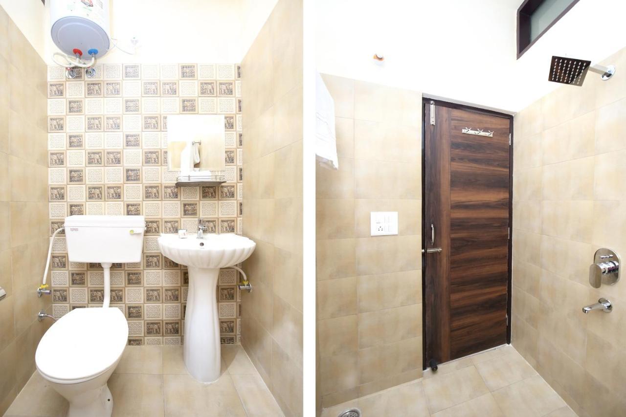 Hotel Oyo 16126 Aanantham à Ludhiana Extérieur photo