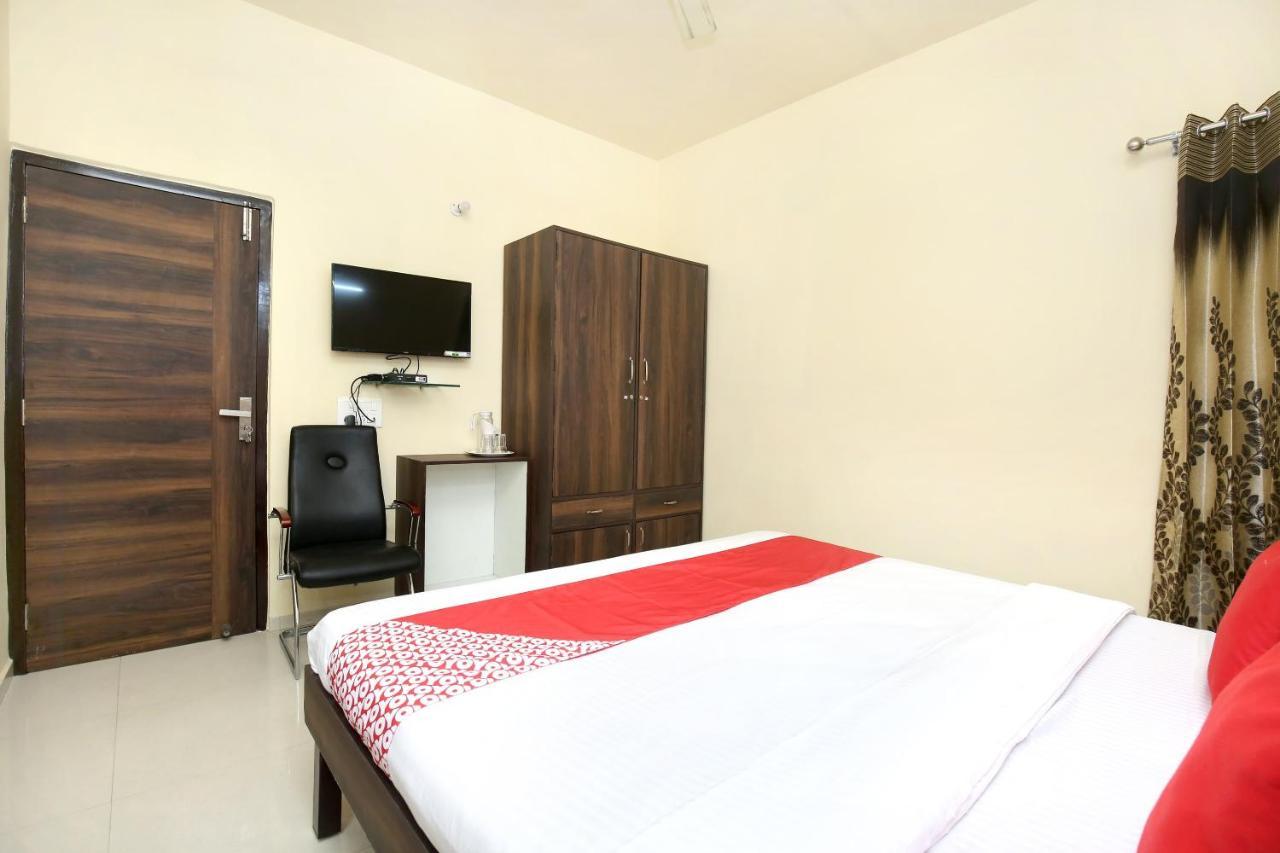 Hotel Oyo 16126 Aanantham à Ludhiana Extérieur photo